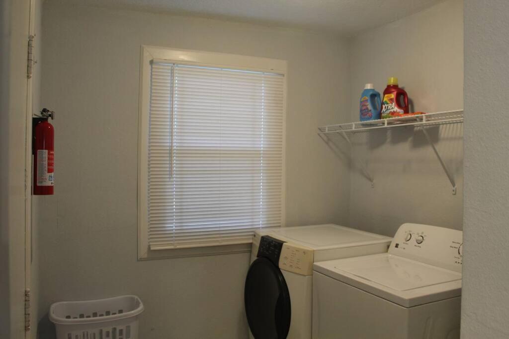 ☆The Oasis In Murray Hill☆ -Sleeps 8- Wifi- Cozy Jacksonville Dış mekan fotoğraf